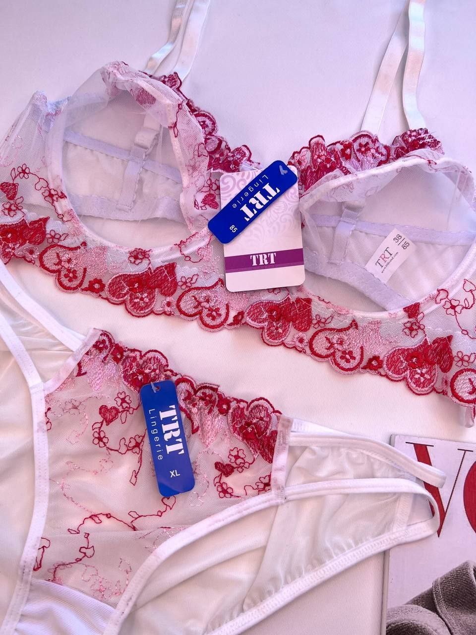 ست شورت و سوتین زنانه نیمه بلند توری فنردار TRT تیریتی کد 1175 طرح قلبی - تصویر 3